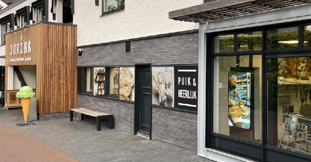 Digitale schermen in een winkel